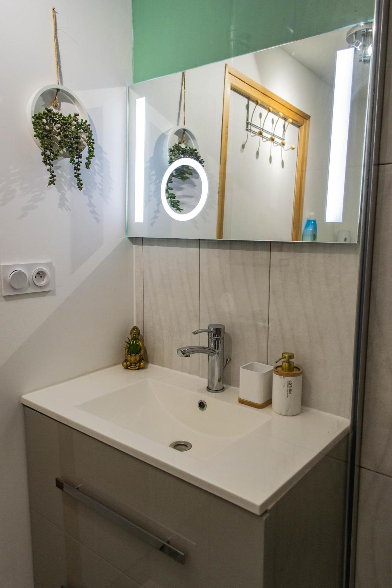 Nid Paisible Appartement Baud Buitenkant foto